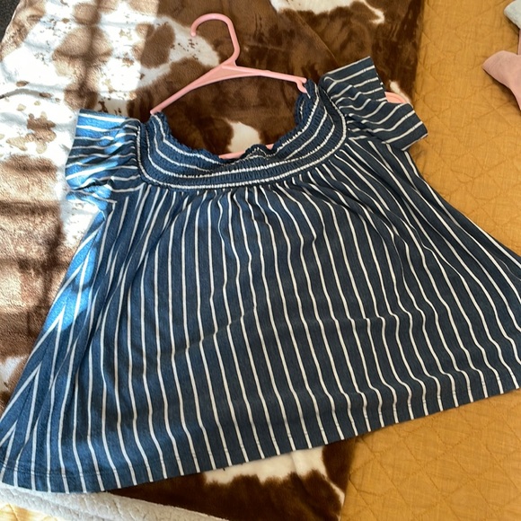 American eagle women’s off the shoulder top, size xs - Picture 1 of 2